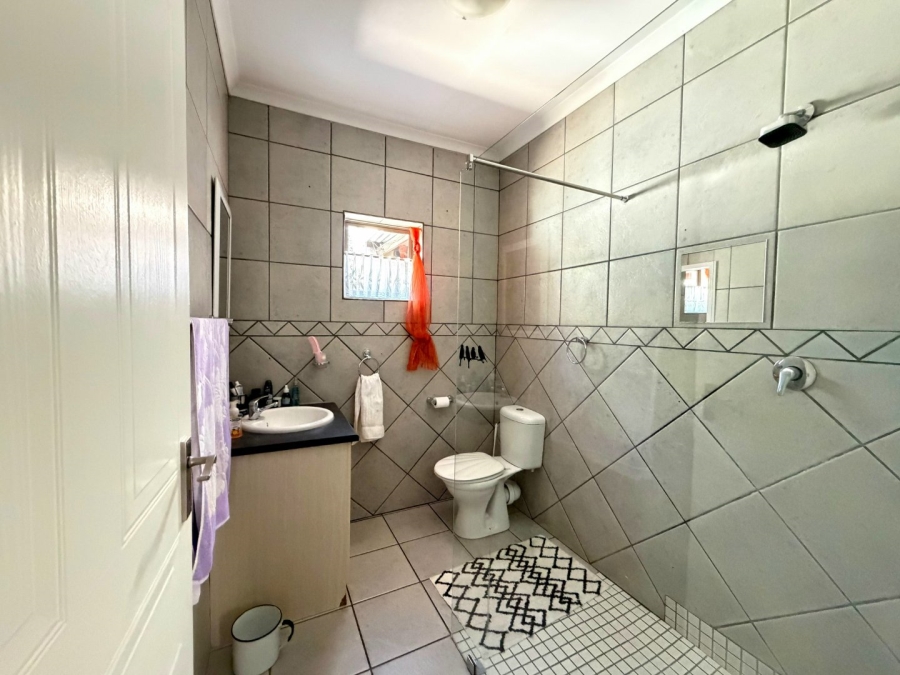3 Bedroom Property for Sale in Upington Rural Northern Cape